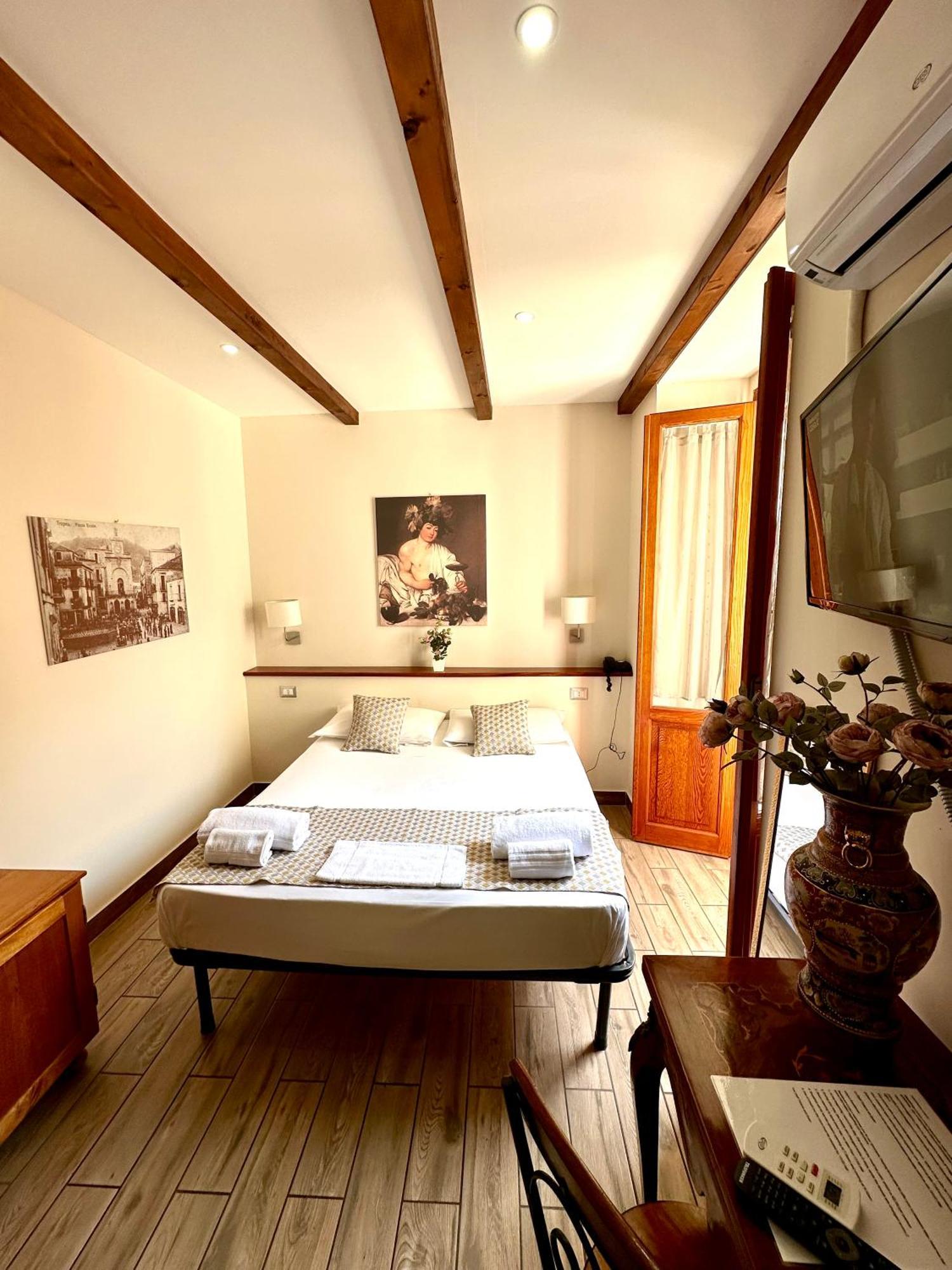 Lorylu Hotel Tropea Exterior photo